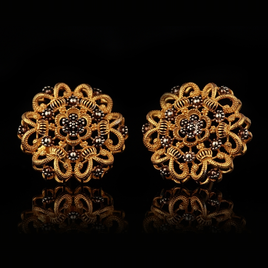 22 KT Plain Gold Locket & Tops Black & Silver Finish - APRW56THLSET-224 - Image 2