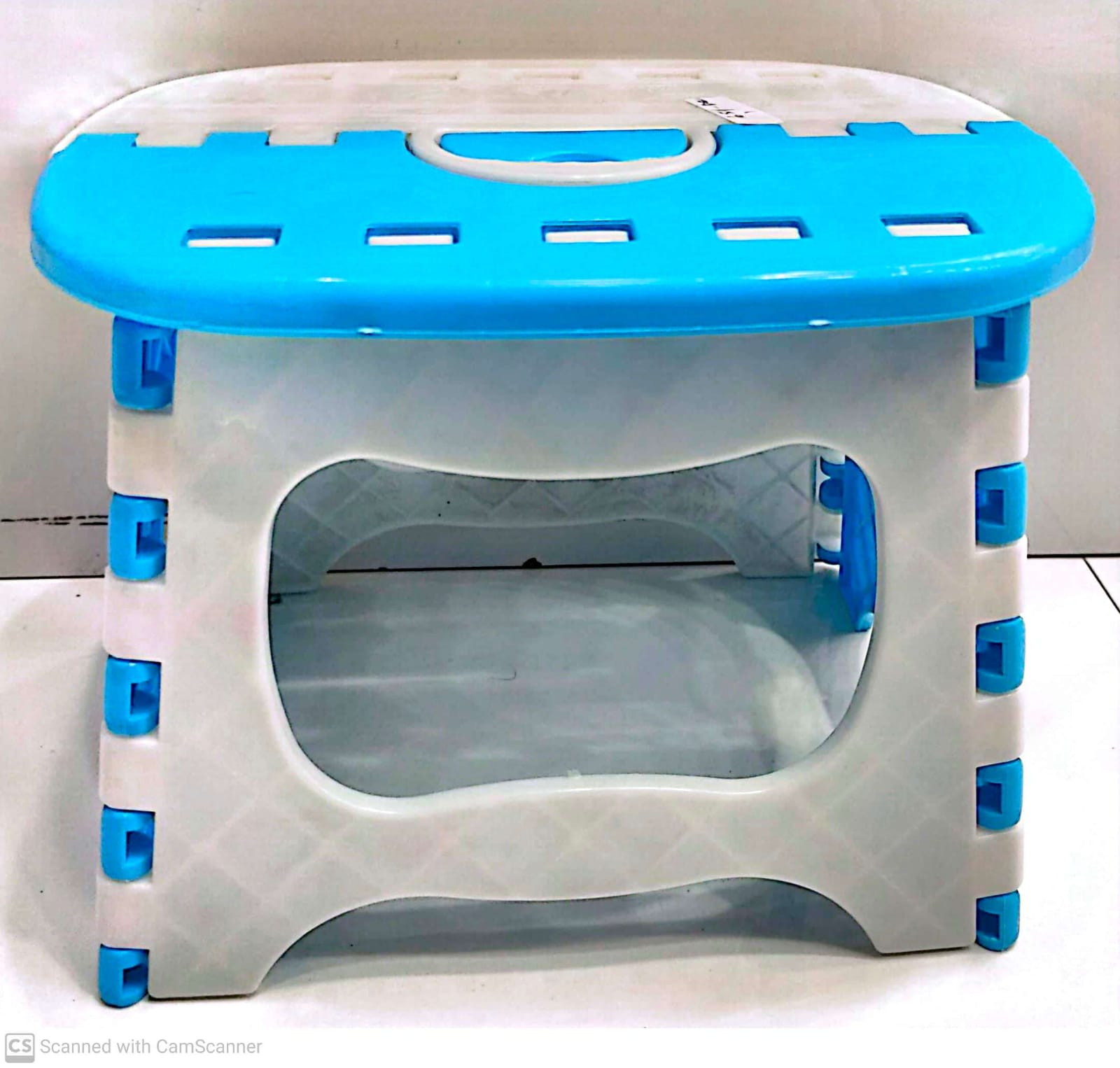 FOLDABLE MINI STOOL - 12 Pcs