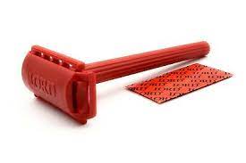 Lord Plastic Razor type 2