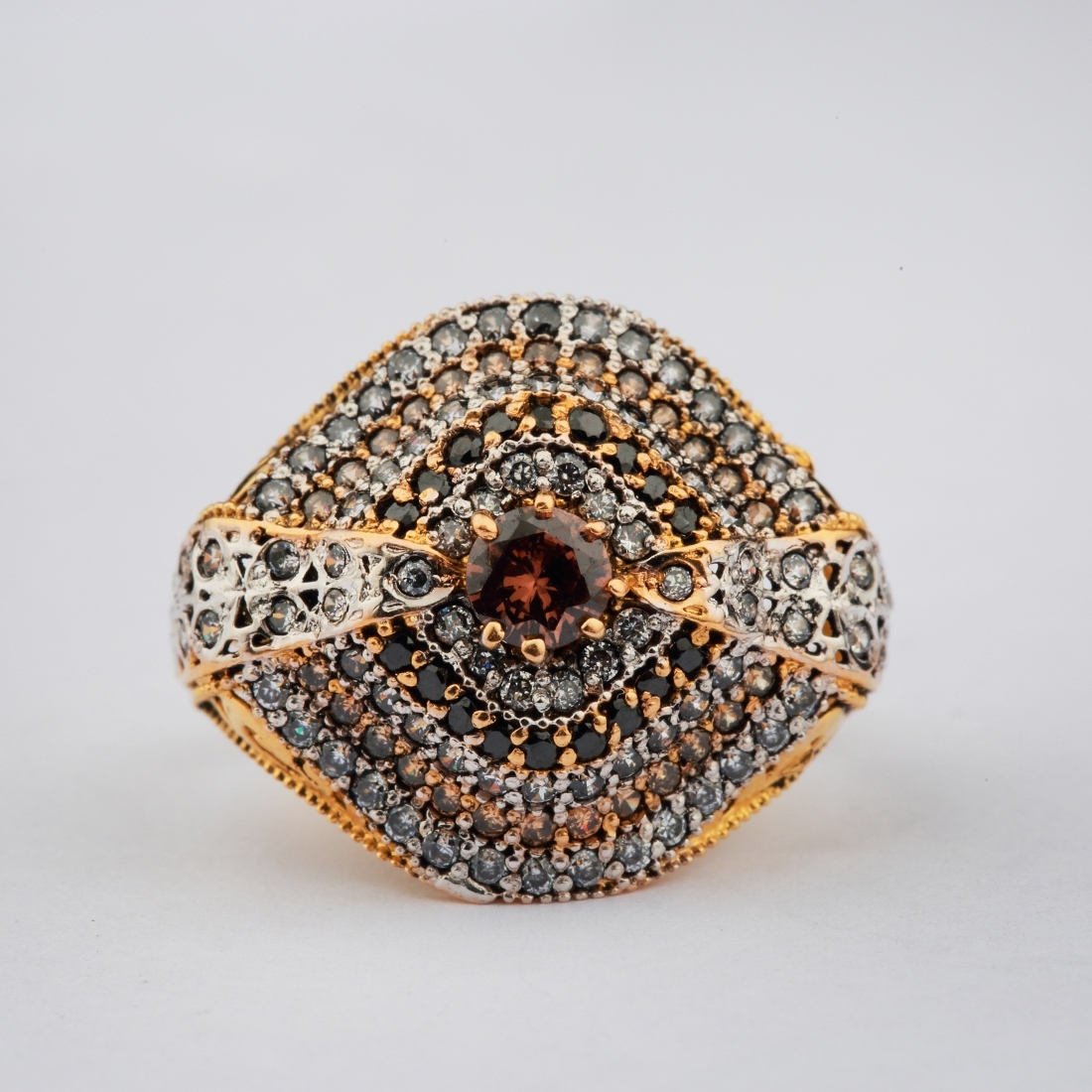21 KT Gold Ring with Sparkling Zircon - 0001