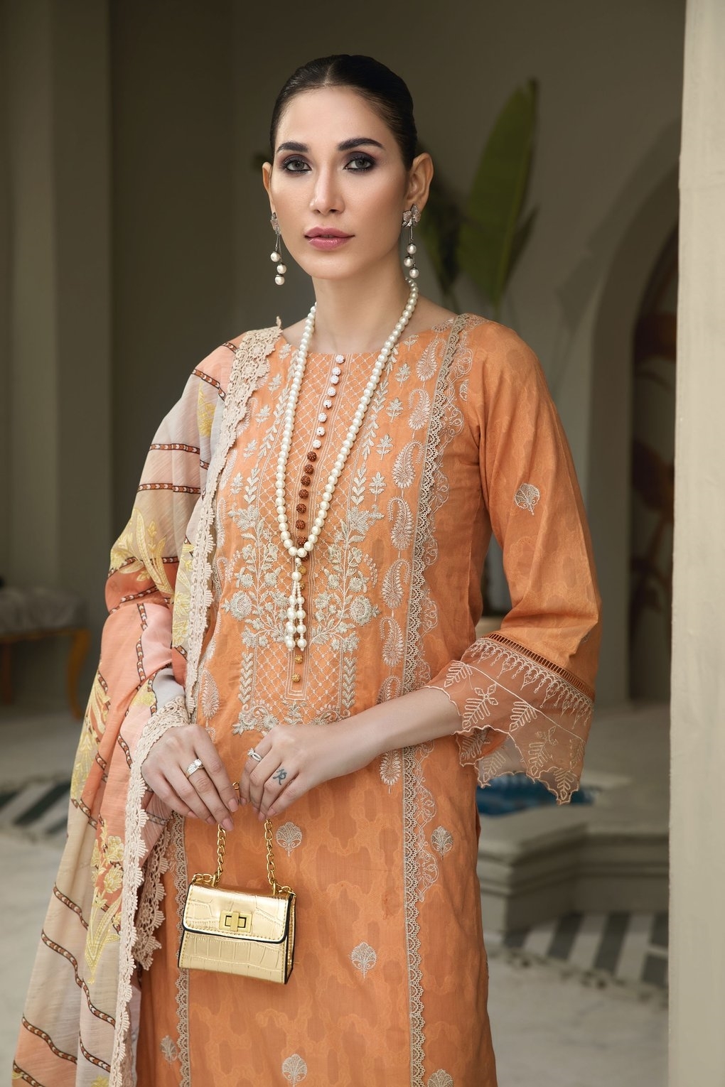 Resham Ghar Summer Lawn 2021 D4 - Image 2